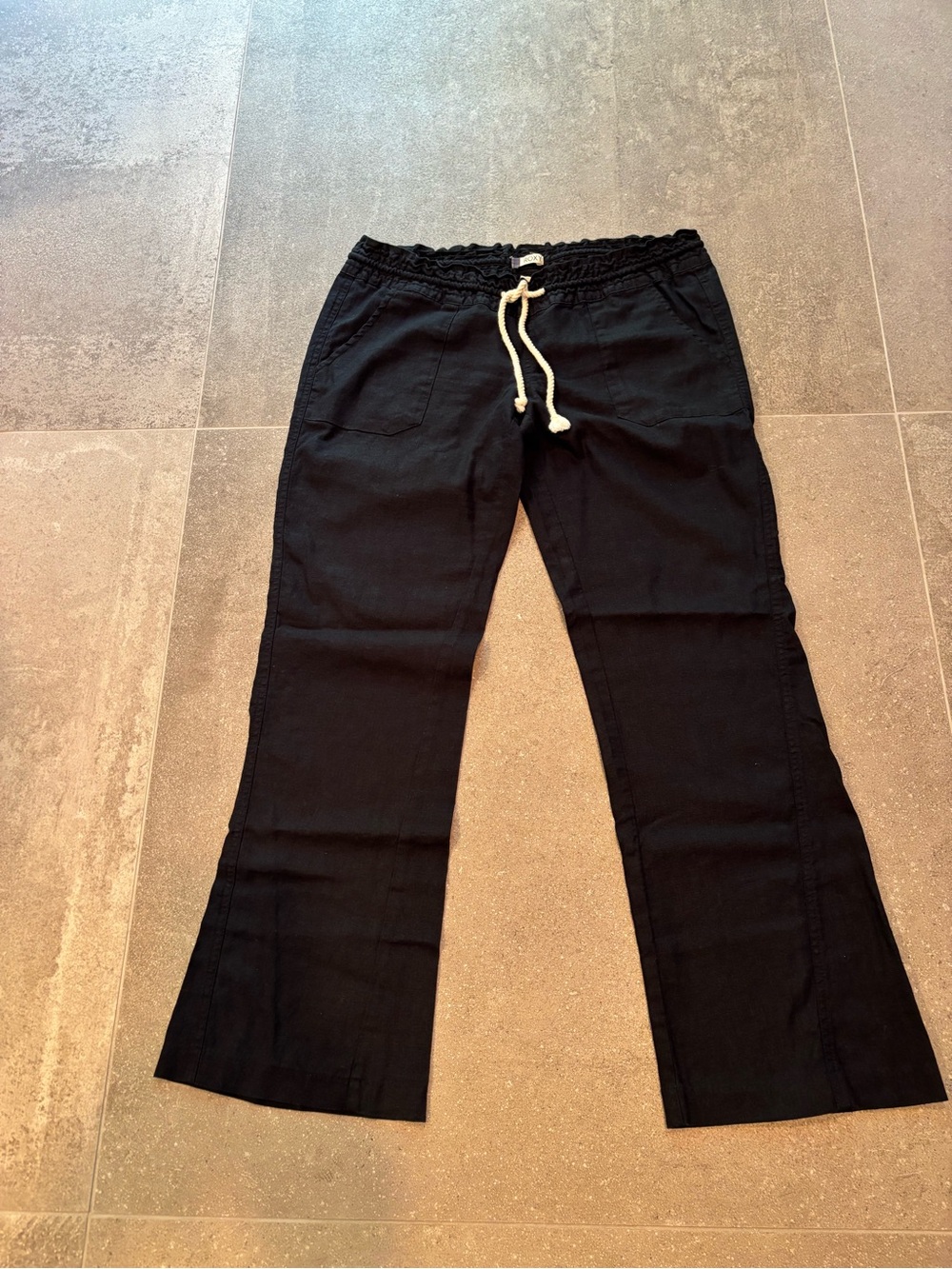 Roxy Black Drawstring Pant size L linen blend